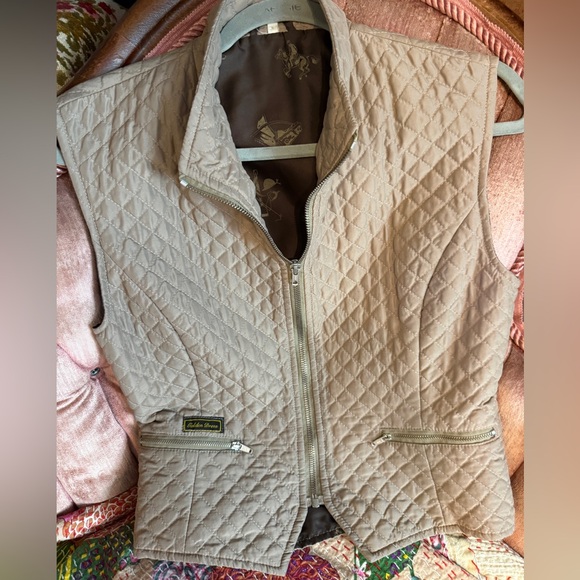 Jackets & Blazers - German equestrian tan vest with gorgeous horse print interior zip up pockets